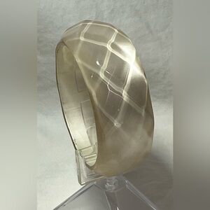 Vintage multifaceted moonglow lucite chunky bracelet. Please see video also.